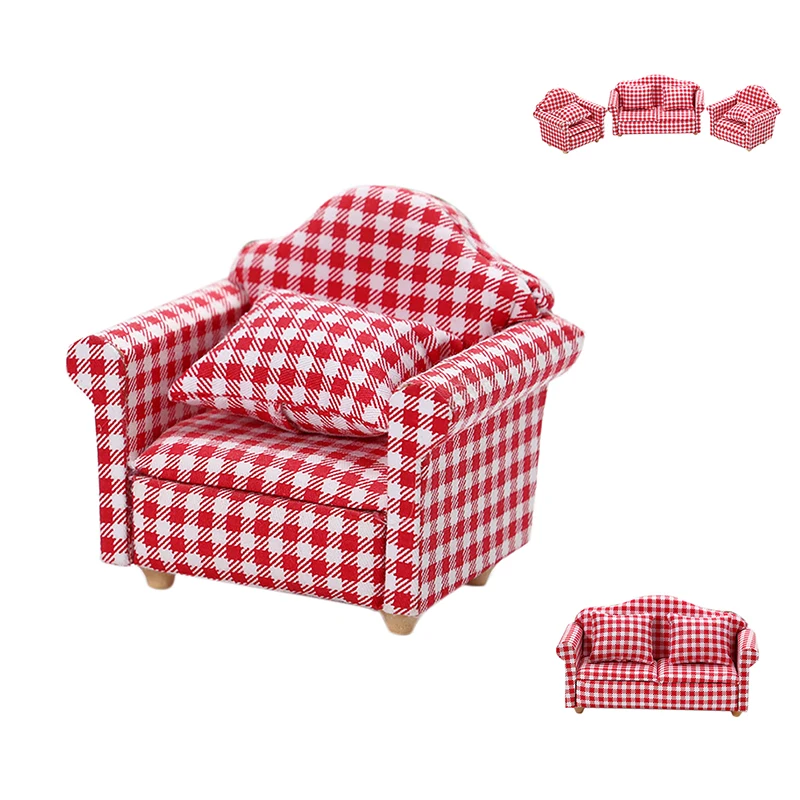 

1/12 European Pastoral Red And White Lattice With Cushionsdollhouse Sofa - Mini House Accessories Decoration
