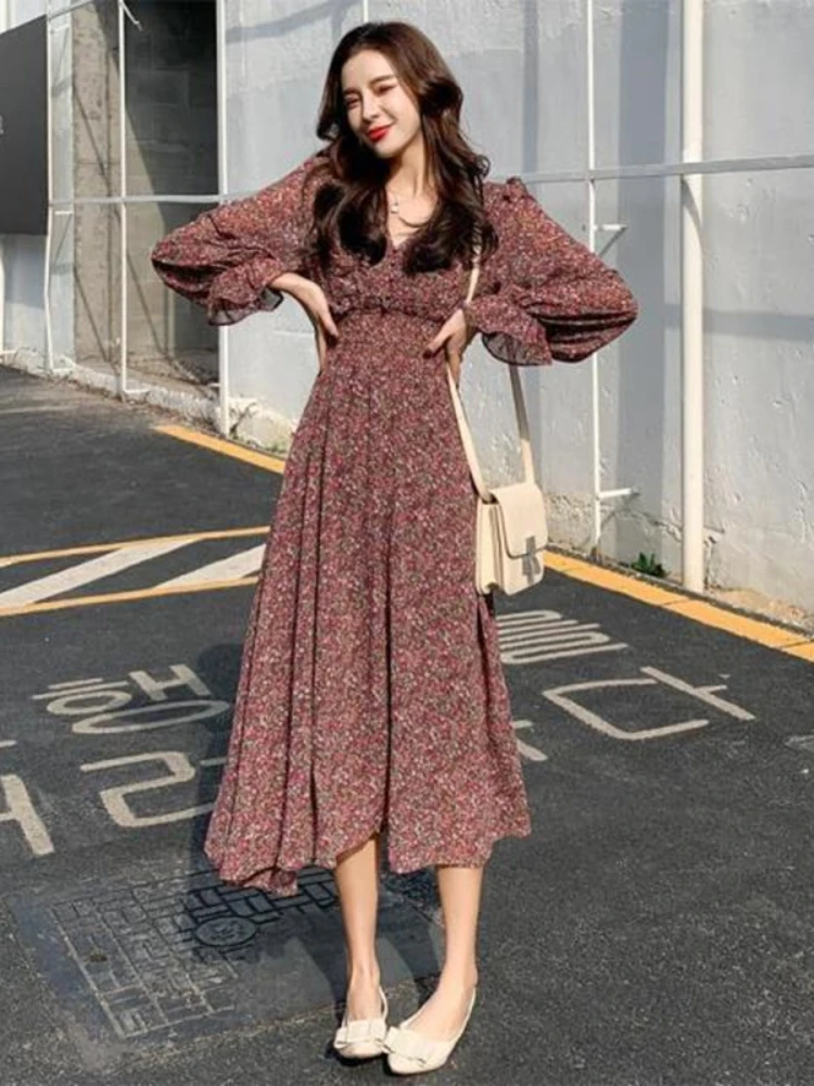 

Платье женское летнее с V-образным вырезом и длинным рукавом