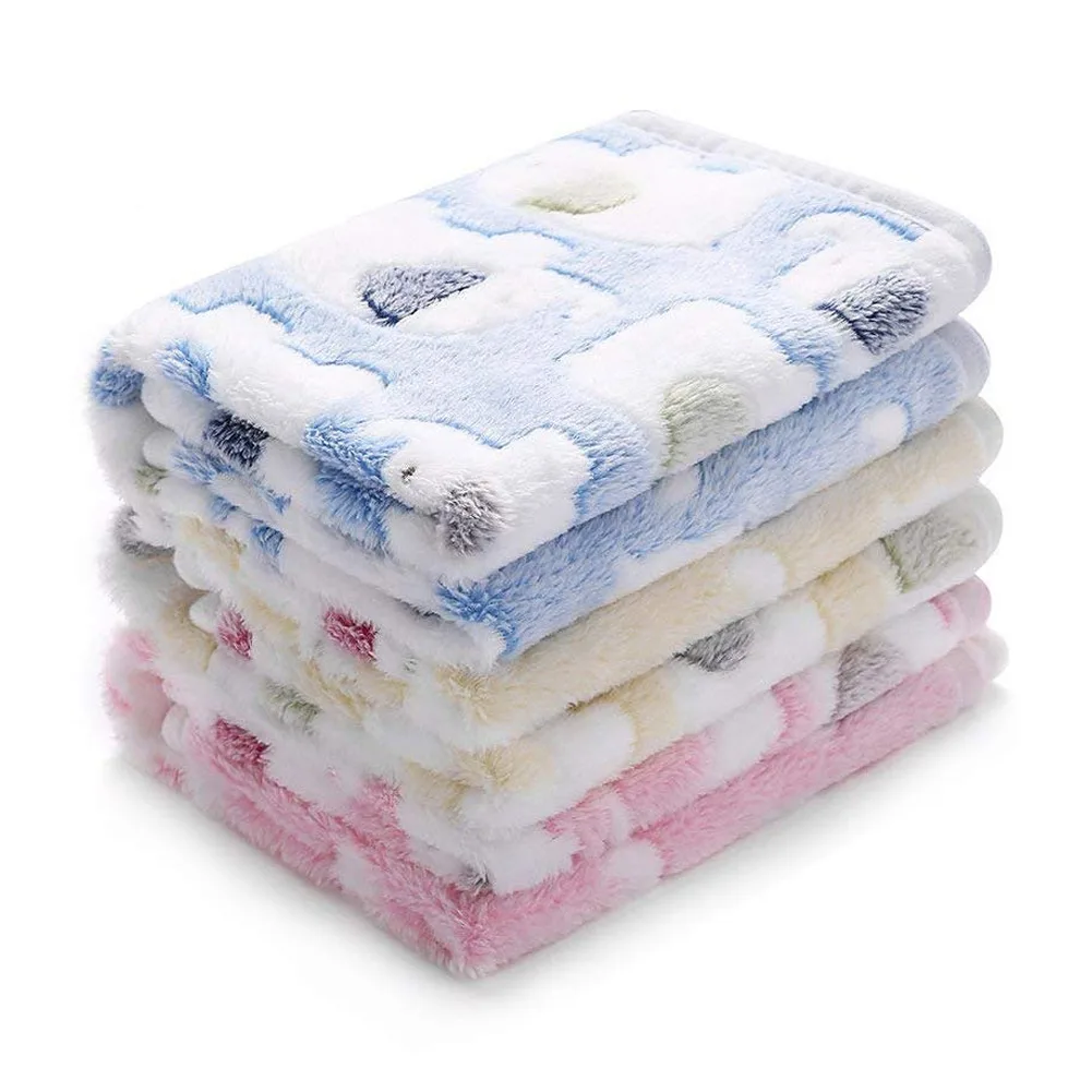 

3Pcs Fluffy Blankets Super Soft Flannel Throw Blanket Towel Warm Accessories Random Color