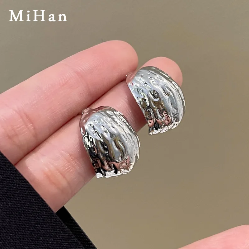 

Mihan Modern Jewelry Simply Texture Metal Earrings 925 Silver Needle Popular Style Silver Plating Stud Earrings For Women Gift