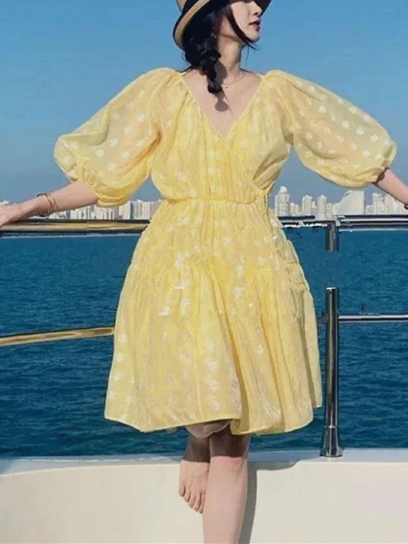 

Floral Embroidery Women V-neck Mesh Mini Dress Elastic Wait Puff Sleeve Ladies Sweet Short Robe 2022 Spring Summer new