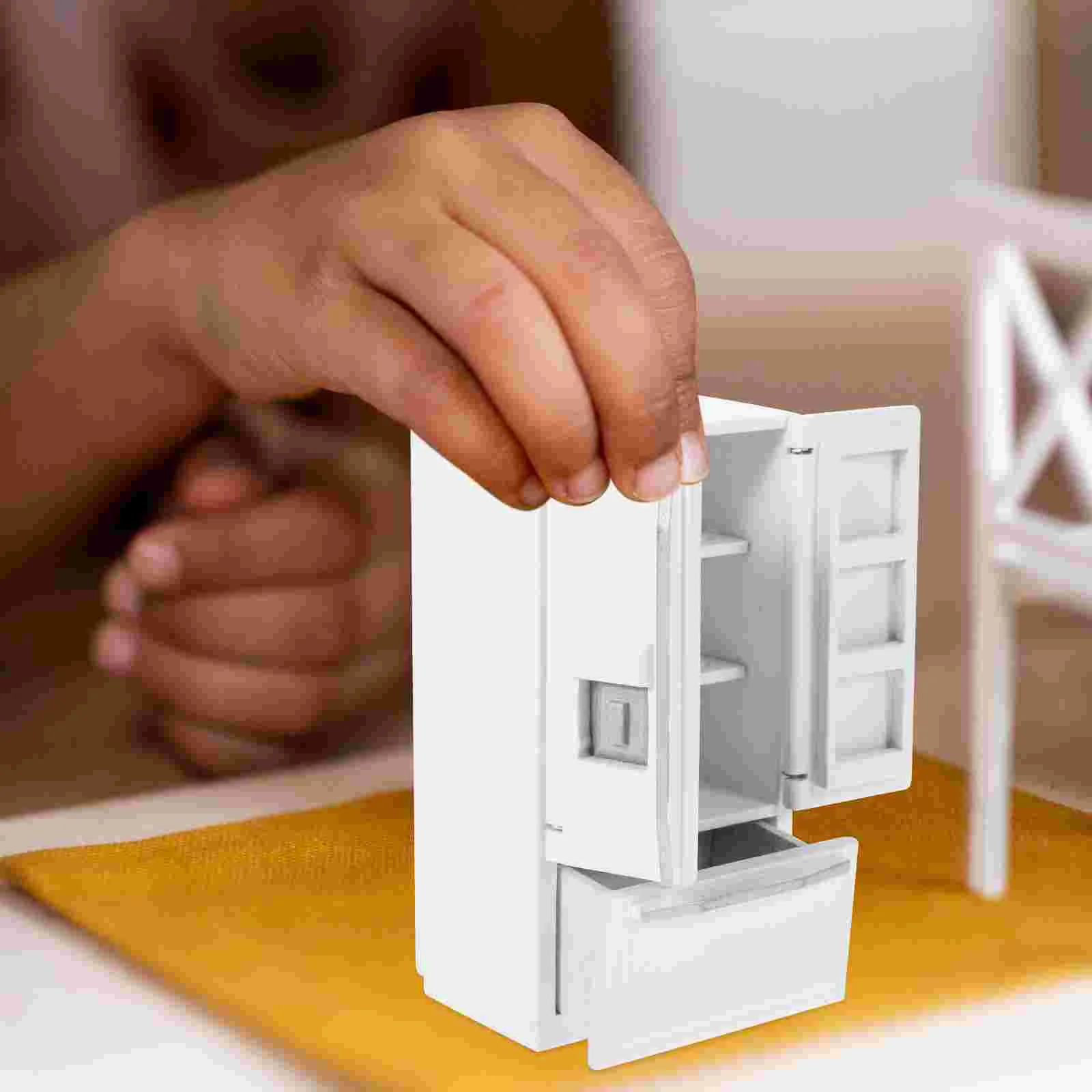

House Miniature Kit Fridge Decor Wooden Refrigerator Toy Kitchen Miniatures Accessories