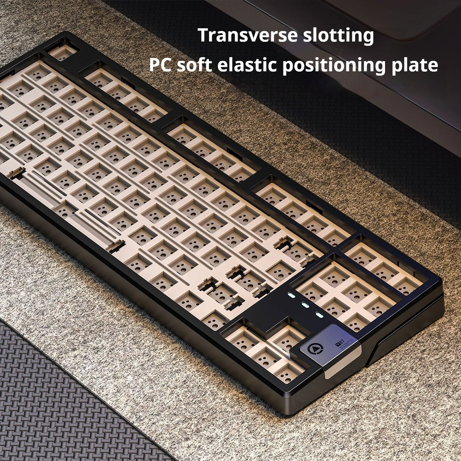 Механическая клавиатура беспроводная Bluetooth три режима 87 клавиш RGB изготовленная