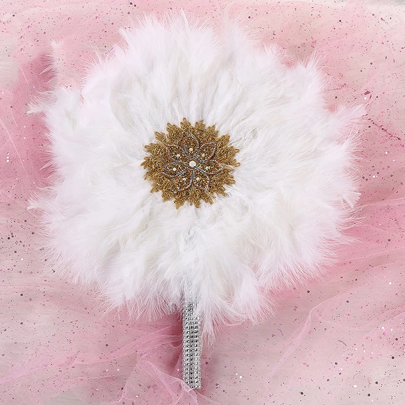

1pcs One-Sided African Turkey Feather Hand Fan Wedding Bride Bridesmaid Feather Handfan For Dance Wedding Decorations Supplies