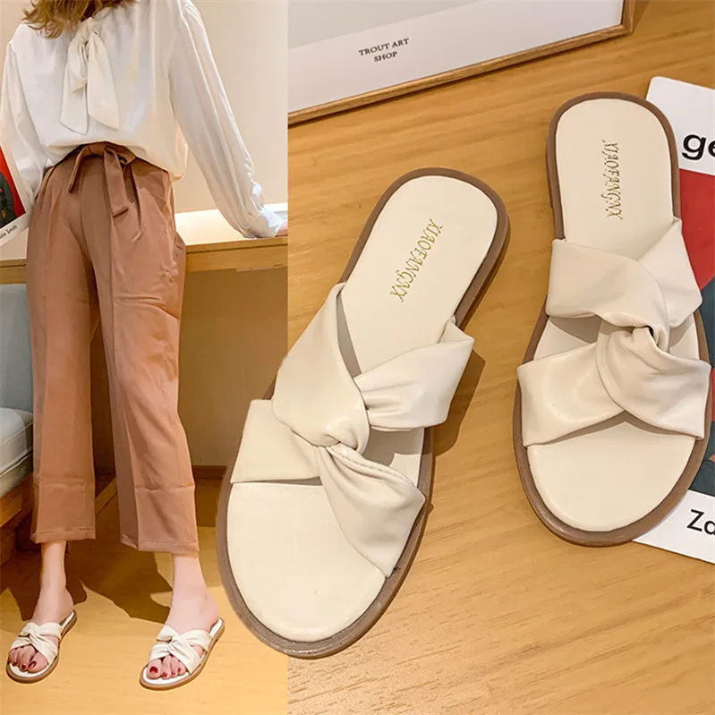 

2022 New Women Flat Slippers Summer Flat Sandals Women's Summer Fashion Sandales Soft Sole Non-slip Indoor Slippers Large Size