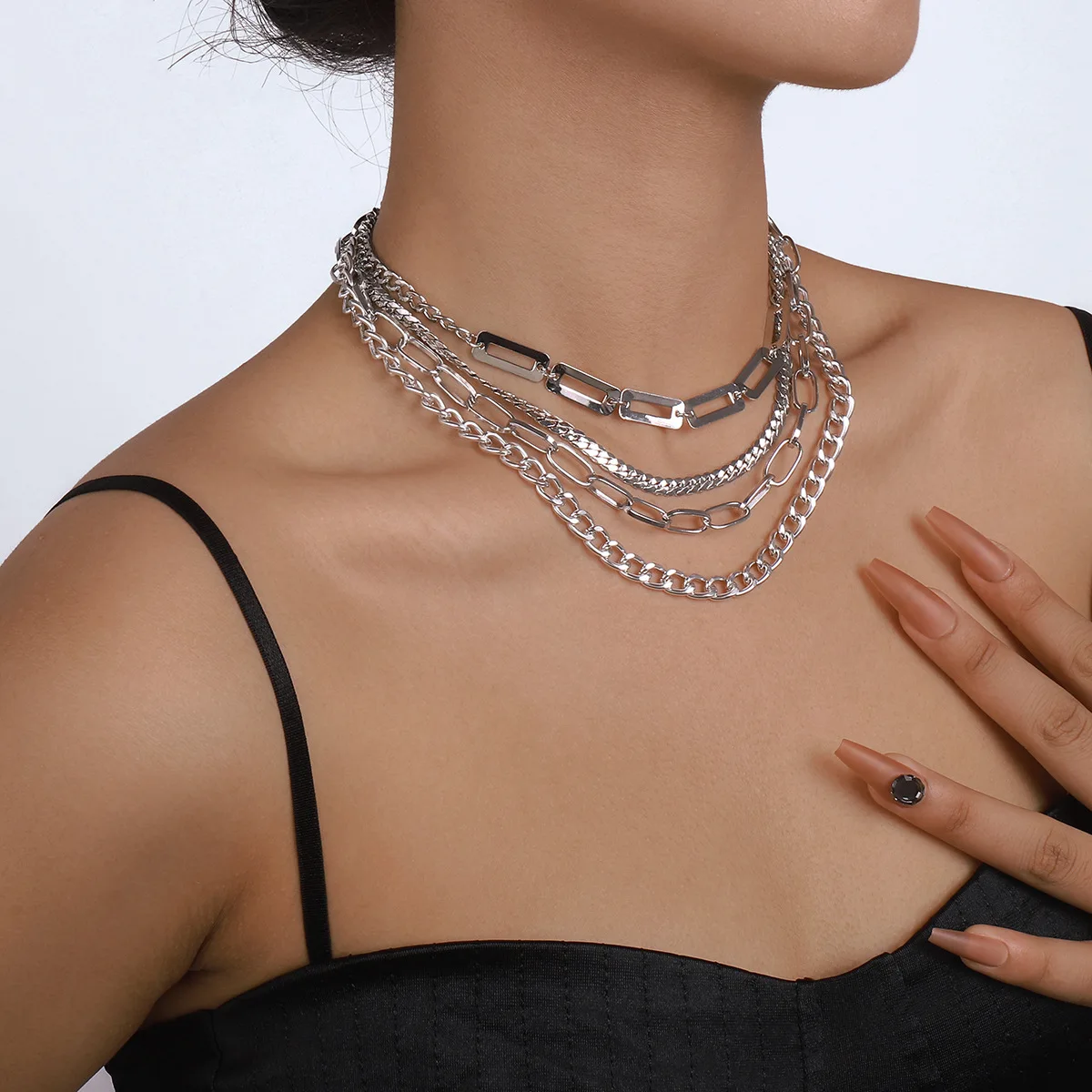 Layered layered personalized mix and match necklaces, exaggerated punk modern necklaces geometric creative necklaces