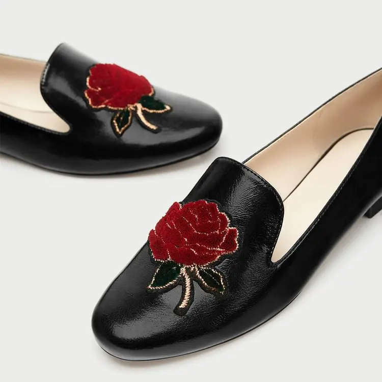 

2023 New Flat of women Handmade Plus- size shoes 45 Black Round Toe Flats Embroidery Square Toe Loafers for Women