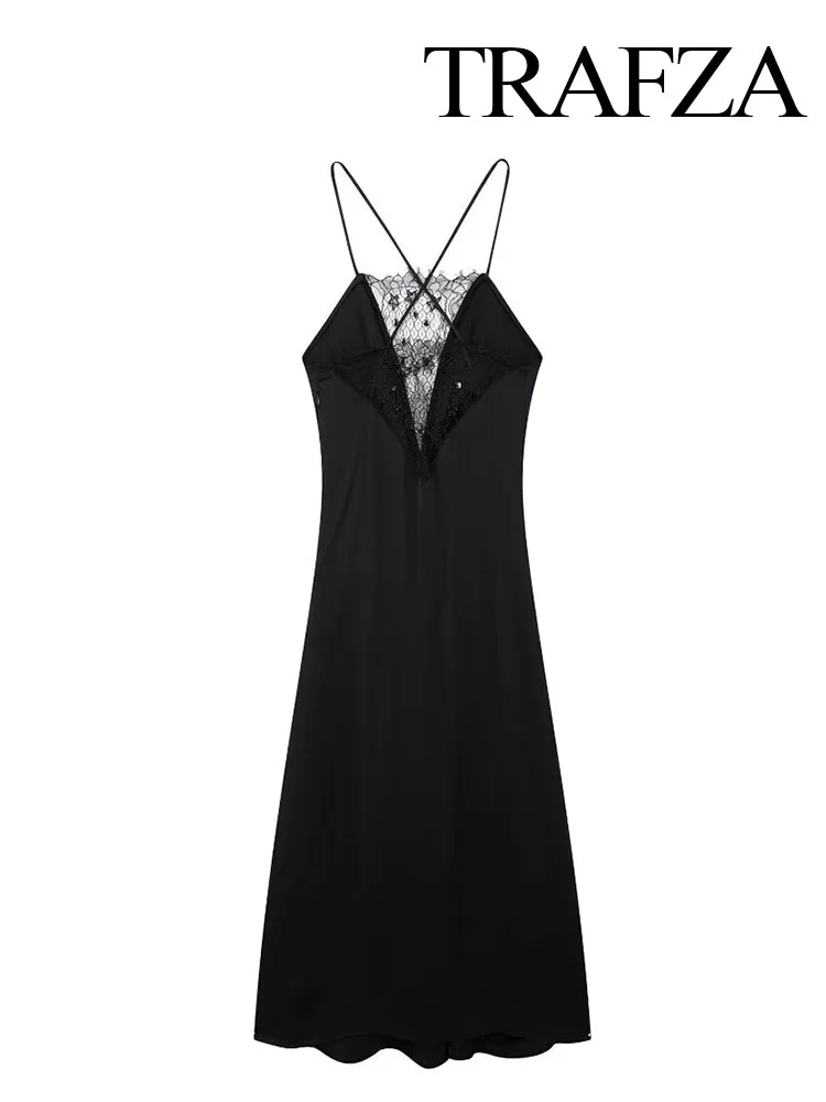 Женское длинное платье на молнии с открытой спиной и кружевом