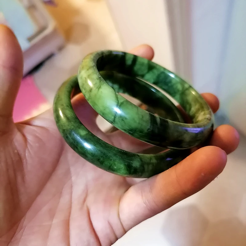 

Natural Chinese Southern Jade Hand Carved Wide Band Bracelet Fashion Boutique Jewelry Men's and Women's Turquoise Bangle