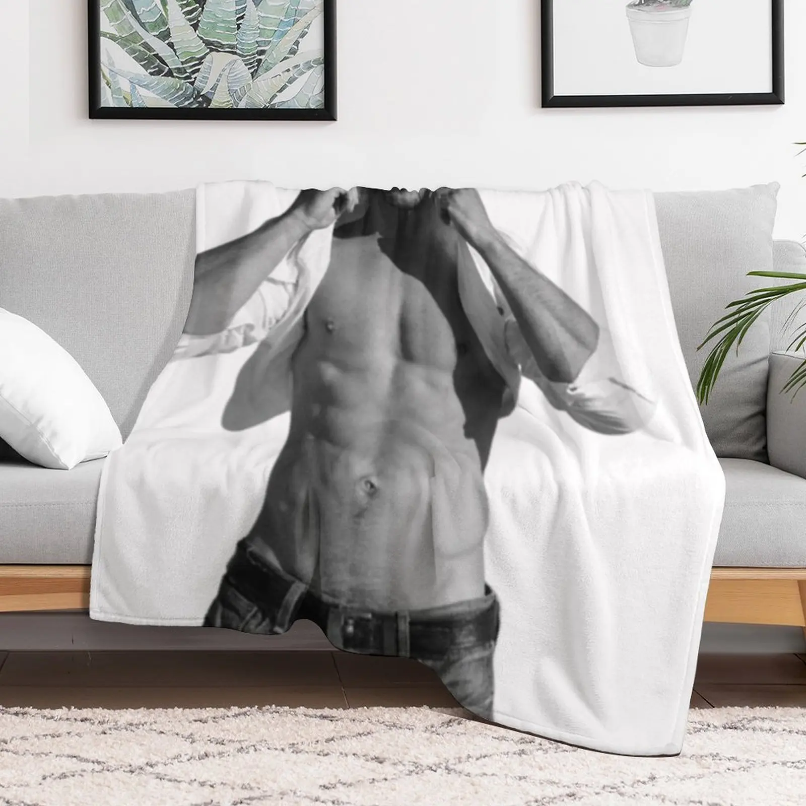 Taylor Kinney — Chicago Fire Throw Blanket одеяла и пледы из фланелевой ткани