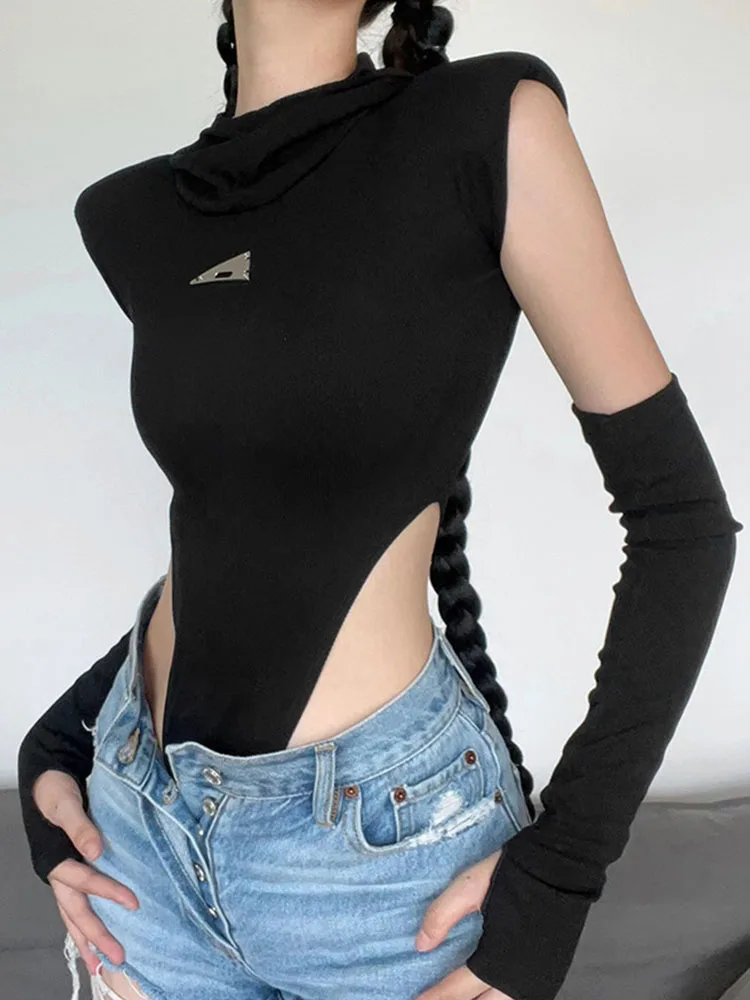 Купи Sequined Hooded Soild Silm Bodysuit For Women Clothes Casual High Collar Autumn Rompers Black Streetwear Sleeves Y2k Playsuit за 1,211 рублей в магазине AliExpress