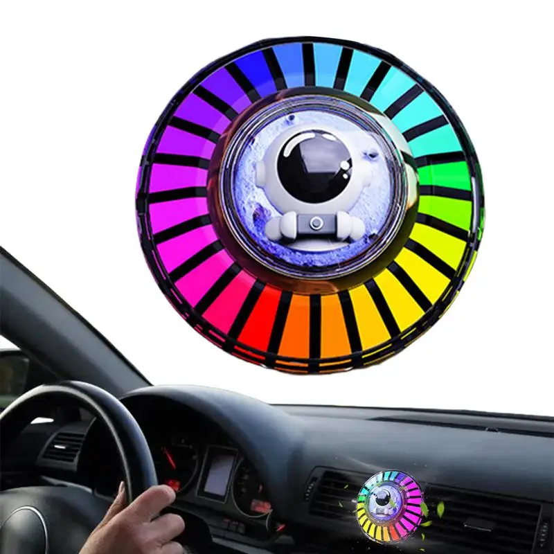

Astronaut Car Perfume Diffuser Aromatherapy Air Outlet Rotary Aroma Diffuser Auto Interior Perfume Decoration For SUV Truck Car