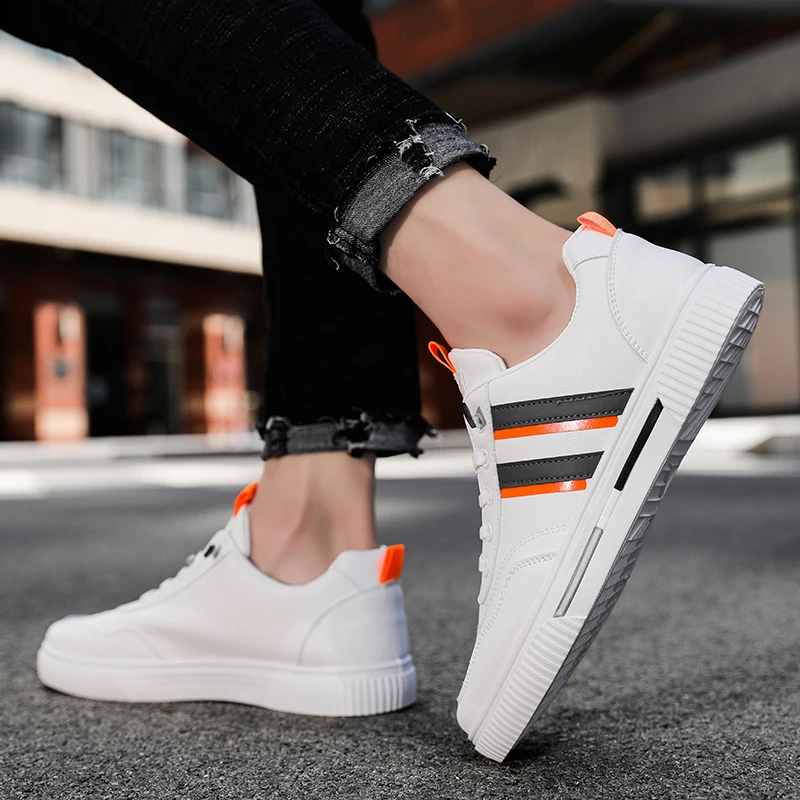 Men's Shoes 2022 New Men's Casual Shoes Comfortable Canvas Walking Shoes Fashion Flat Lace-Up Sneakers