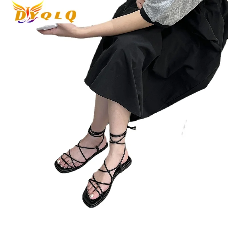 

Bohemian Sandals Women's 2022 Summer Women's Flat Heel Women's Fashion Cross Strap Sandals Square Toe Women's Shoes