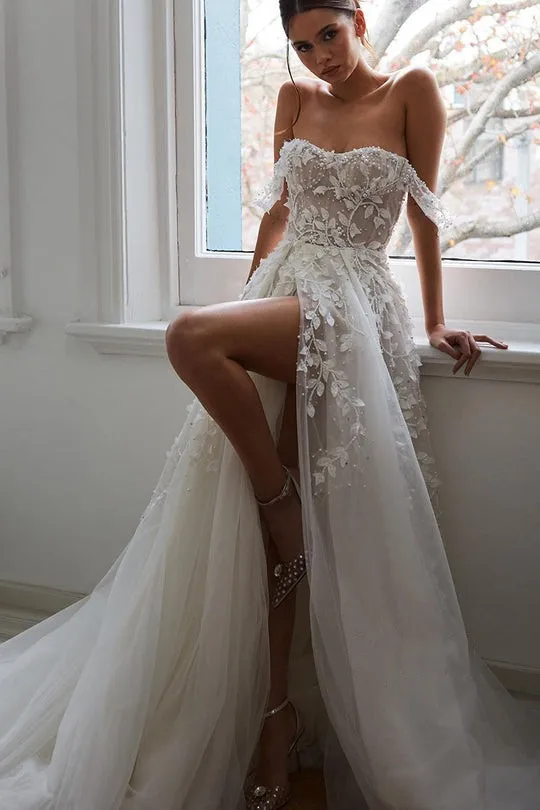 

Женское платье с кружевной аппликацией и разрезом, с открытыми плечами