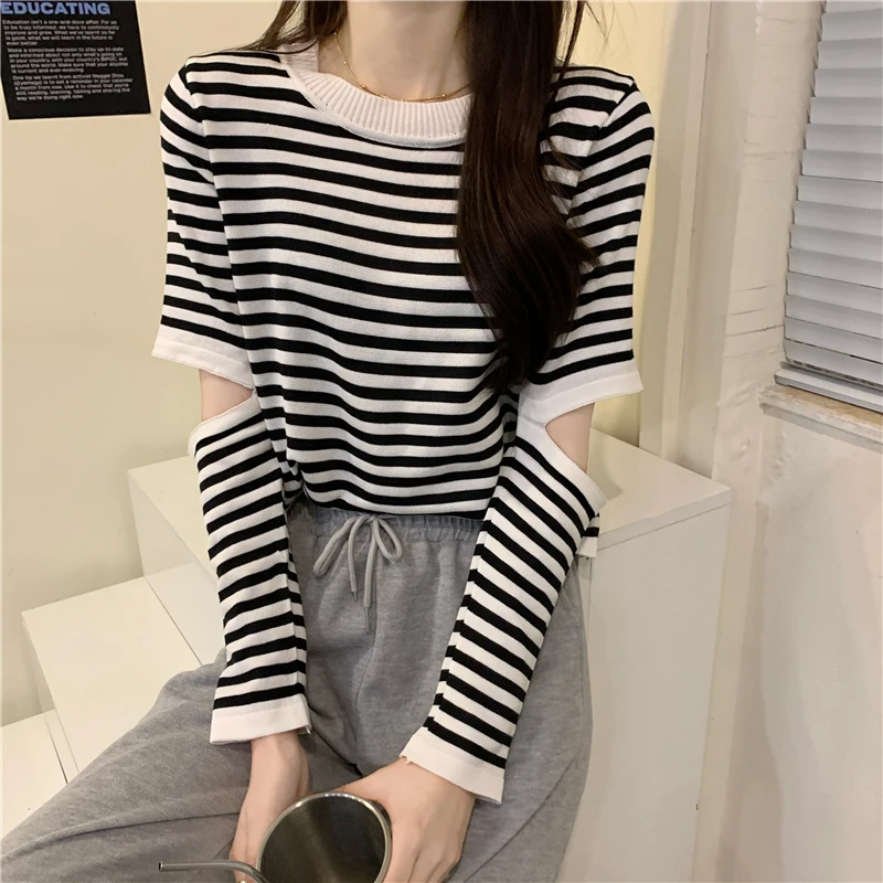 

WW1693 New long-sleeved niche striped bottoming shirt women's ripped top