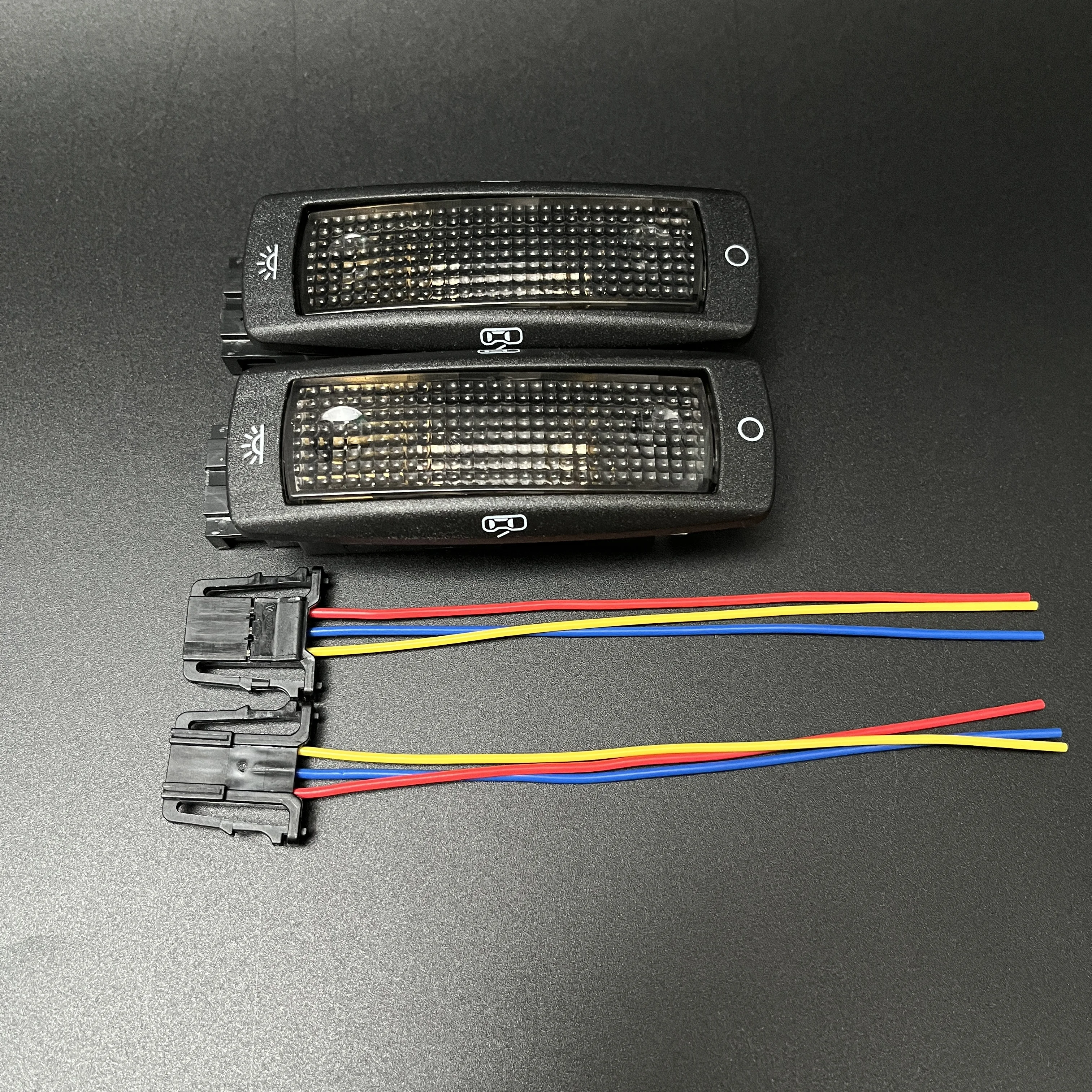 

Черная задняя карта для чтения, купольный светильник, потолочный светильник 3B 0947291 Для VW Golf Passat 1998-2005 Beetle 1999-2010 Bora Superb Leon