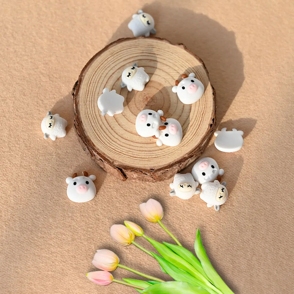 

50Pcs Kawaii Sheep Animal Design Nail Art Decorations 3D Resin Nail Tip Charms Cartoon Manicure Accessories HB-01&