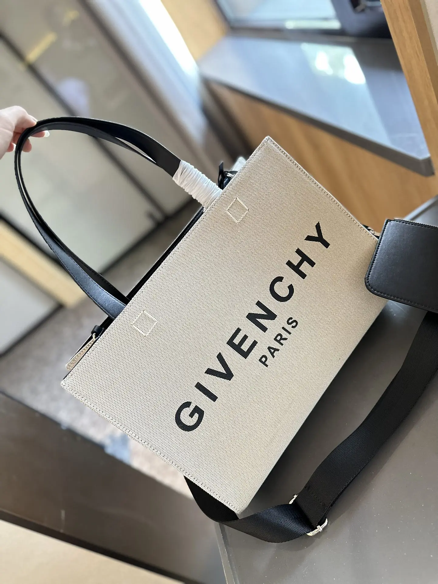 в стиле GIVENCHY Сумка на плечо