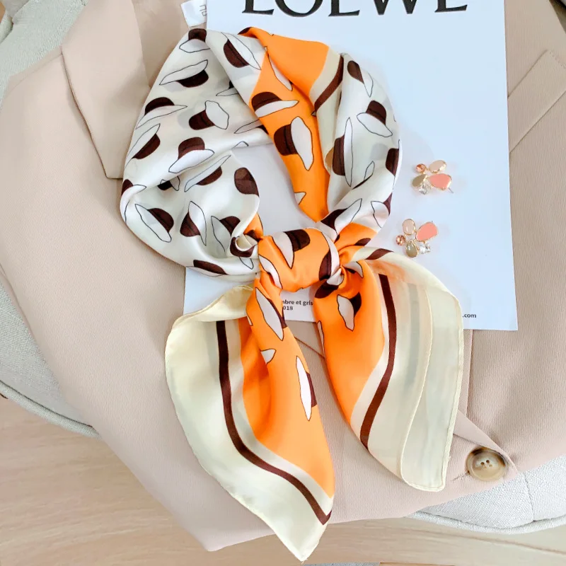 Шелковый квадратный шарф Женская атласная бандана шарфы с принтом повязка на