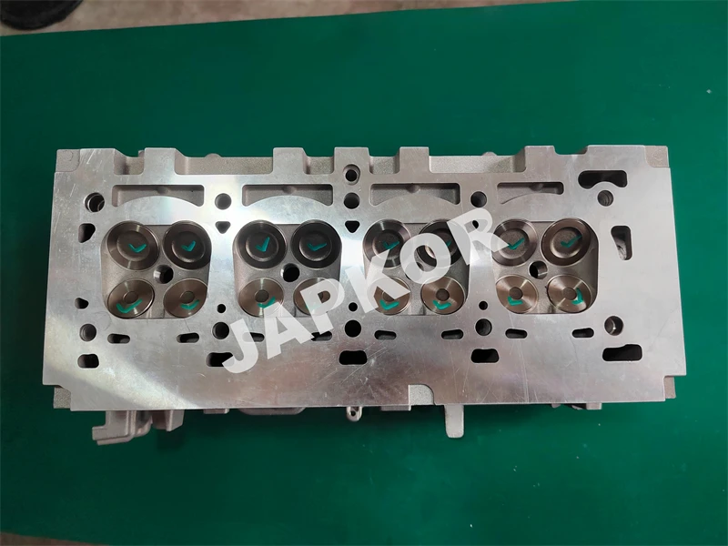 Полная головка блока цилиндров 8200766796 F K4J K4M новый для двигателя L90 CLIO KANGOO 1 6 л 7701474361