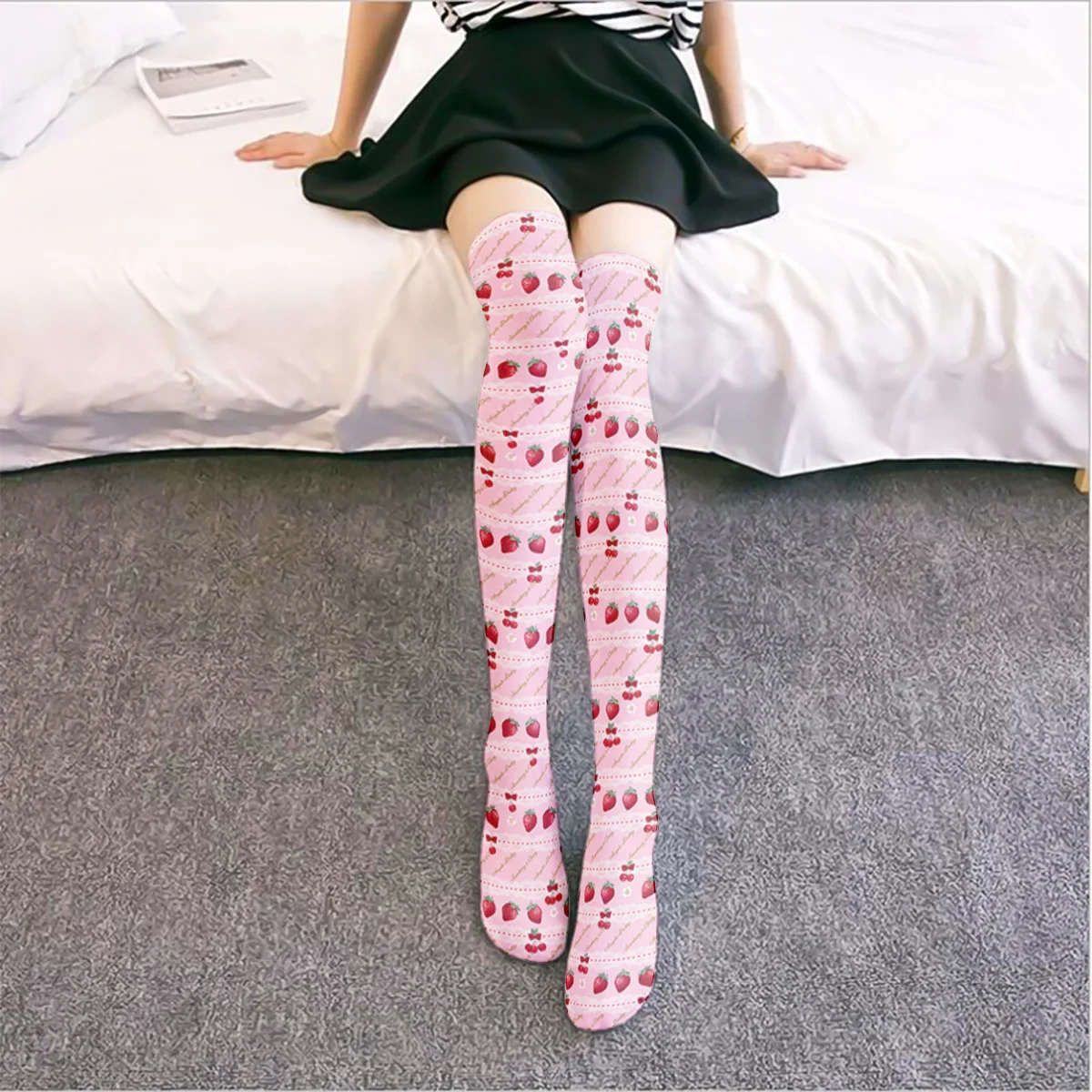 

Ins Style Original Velvet Strawberry Print Over-the-knee Length Breathable Cartoon Balloon Day System Slimming Plastic Stockings