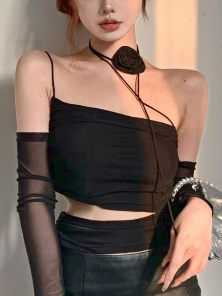 

Black Backless Sexy Fashion Tops Women Strappy Vintage Designer Slim Sling Female Hang Neck Elegant Casual Tops 2023 Autumn New