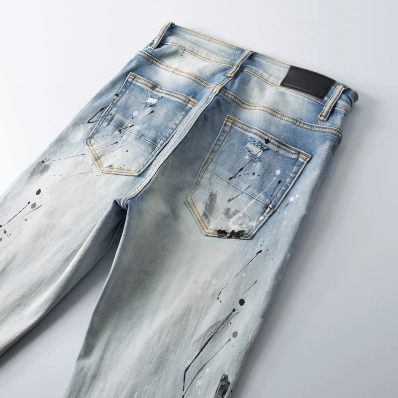 Street Fashion Men Jeans Retro Light Blue Elastic Stretch Skinny Ripped Jeans Men Patched Painted Designer Hip Hop Brand Pants