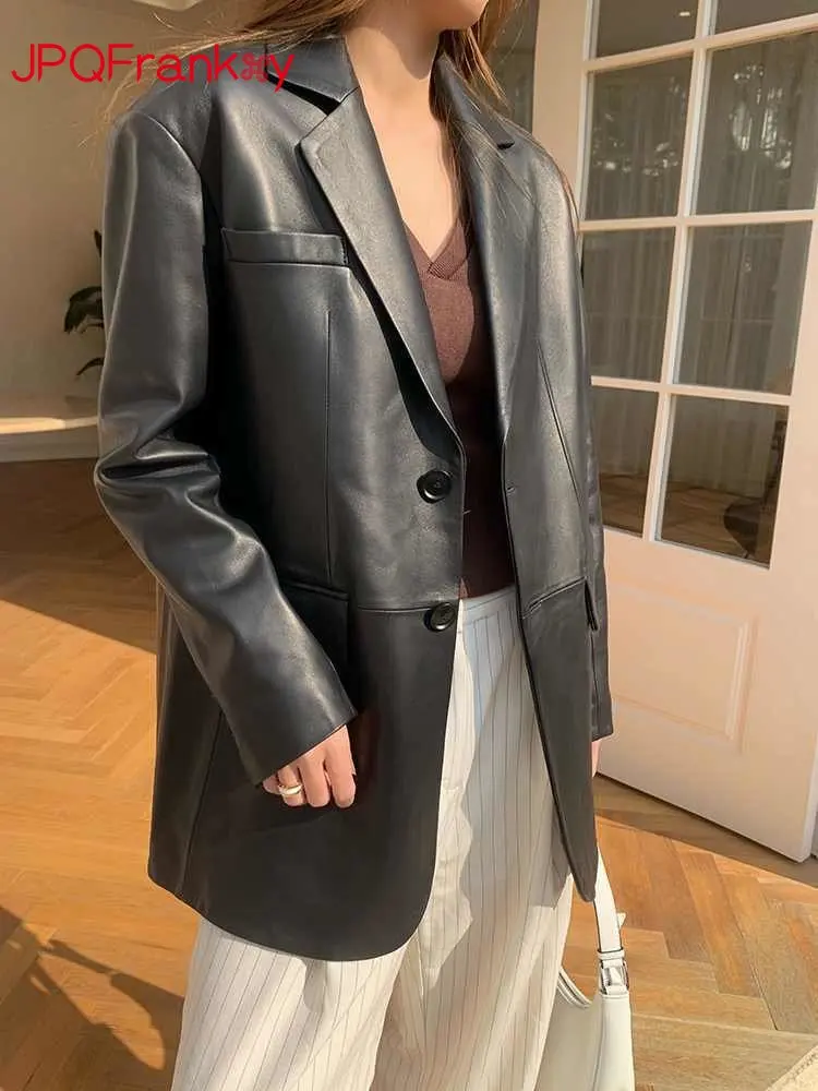 Pu leather suit jacket female spring 2023 new loose temperament high sense small suit jacket top