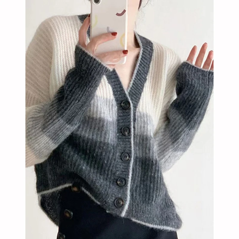 

Женский трикотажный кардиган с V-образным вырезом, с длинным рукавом