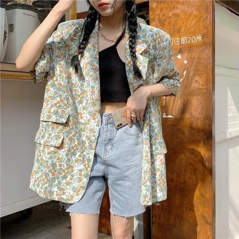 A GIRLS Blazers Women Summer Korean Style Design Loose Vintage Floral Fashion Short Sleeve Outwear BF Retros All-match Sweet Ins
