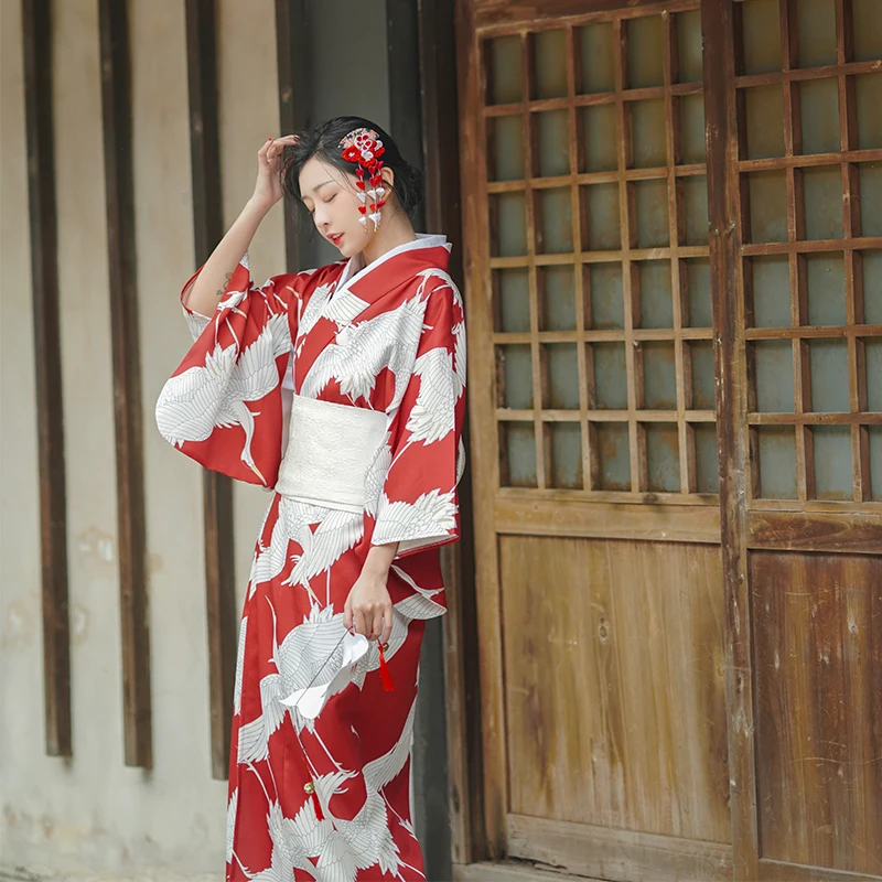 

Women's Japanese Traditional Kimono Retro Style Long Dress Formal Yukata Bathrobe Cosplay Costume Photography Clothing