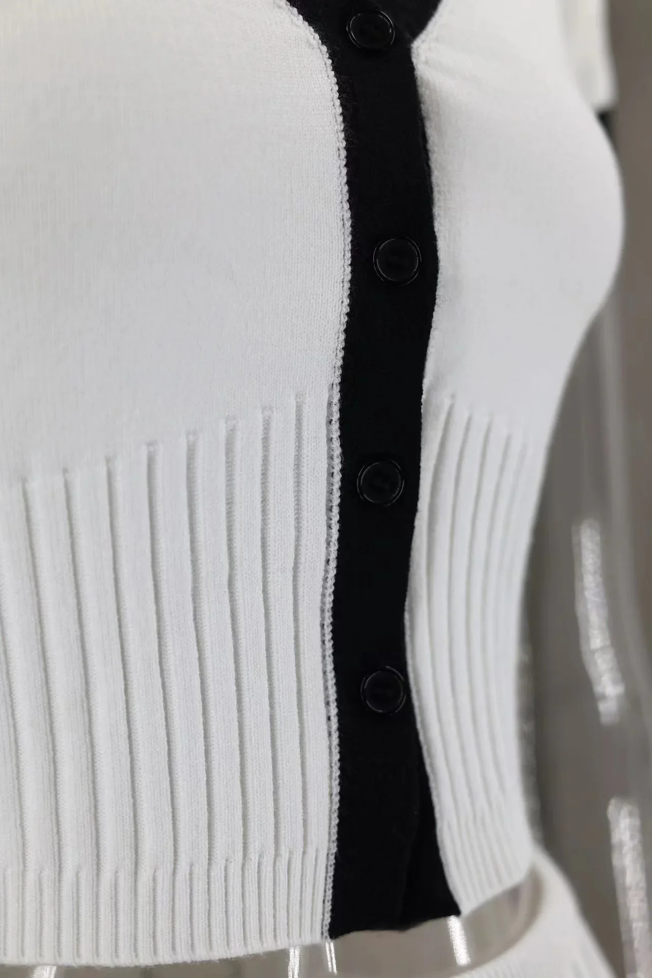 Женский плиссированный комплект из двух предметов элегантный белый с длинной