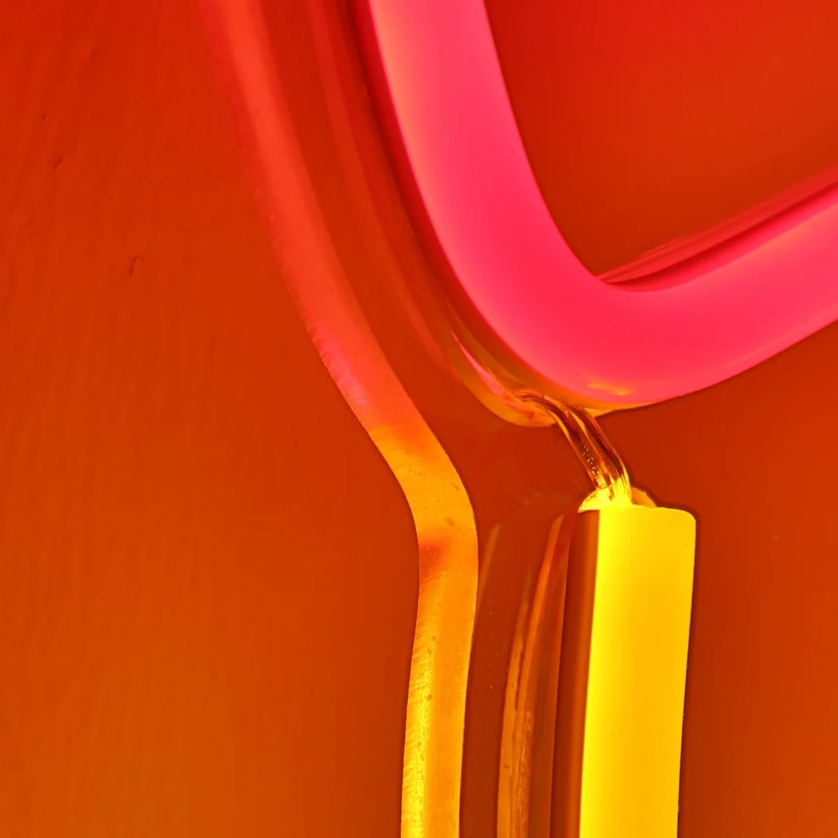 Рисунок 3 - Рождественская настенная неоновая