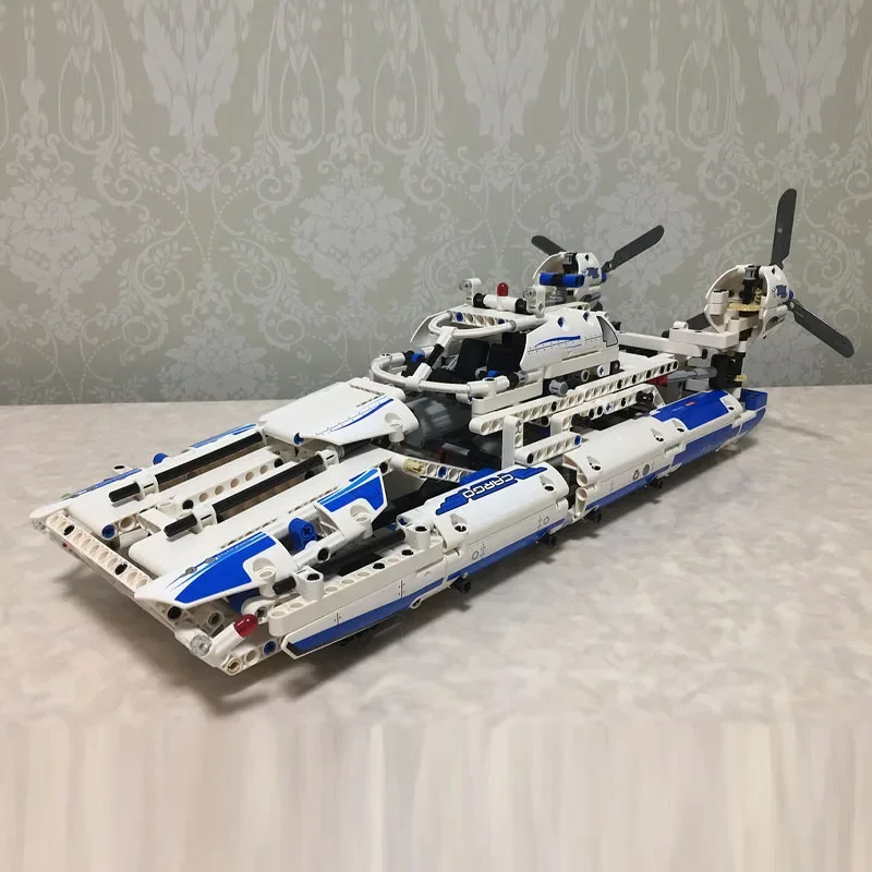 Модель грузового самолета 2014 те же 42025 строительные блоки для транспортера