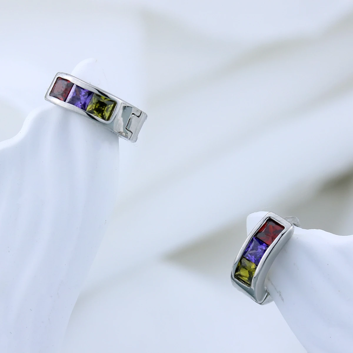 

Модные трендовые женские позолоченные серьги, роскошные Изящные ювелирные изделия, Простой Романтический подарок, индивидуальный Шикарны...