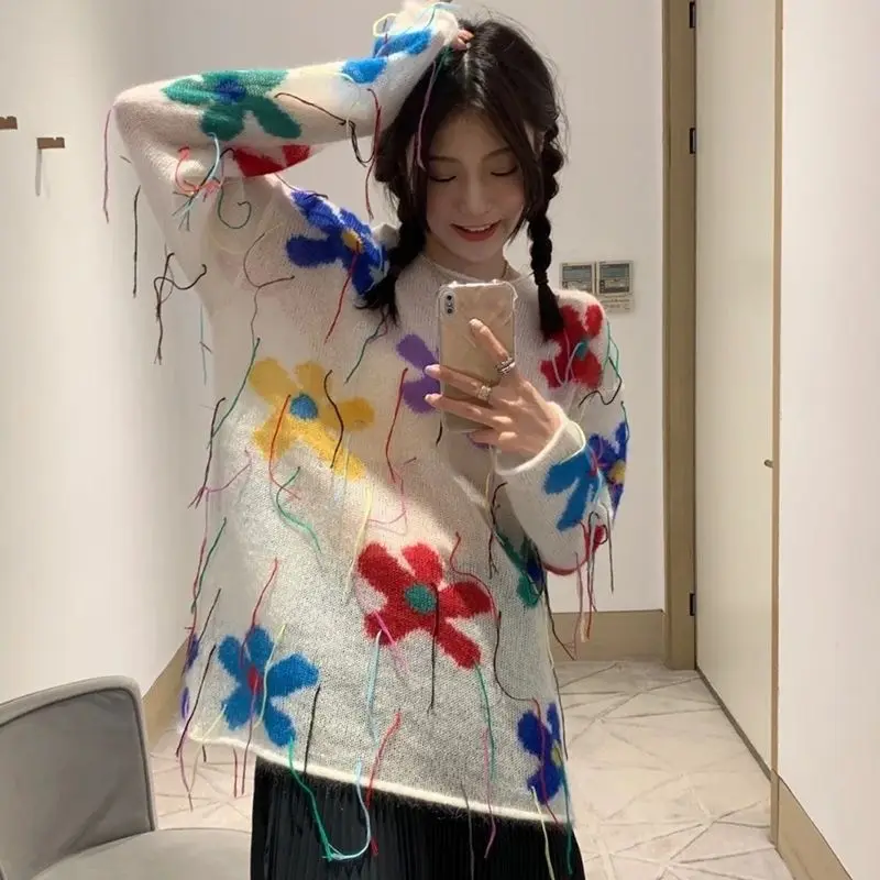 

Women's Floral Design Sweater Spring New Foreign Style Round Neck Floral Design Niche Sweet Pullover Sweater Sweet Girly Style