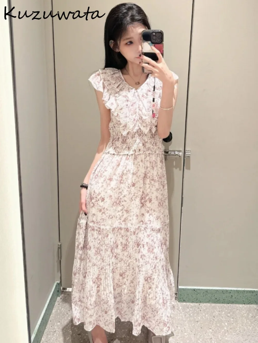 Женское плиссированное платье Kuzuwata с V-образным вырезом рукавами-фонариками и