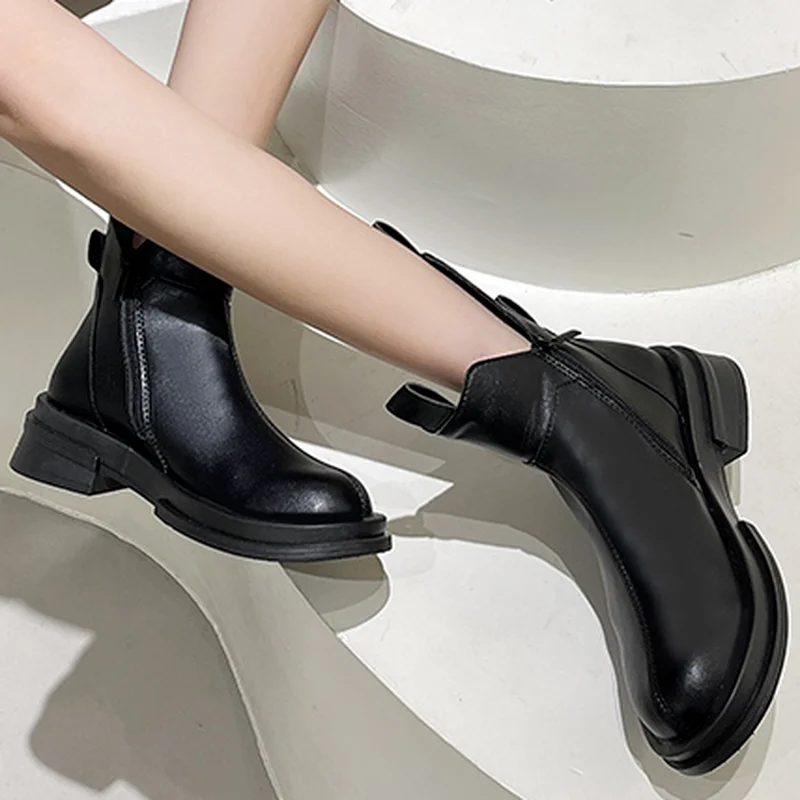 2022 Winter New Round Head Platform Women's Casual Boots Fashion Square Heel Genuine Leather Women's Ankle Motorcycle Boots