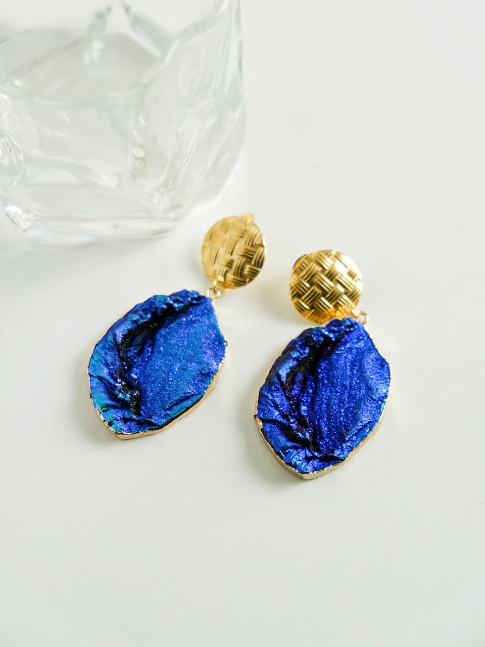 Шикарные серьги-гвоздики из эпоксидной смолы GUERNONO'S 14K с покрытием нержавеющей