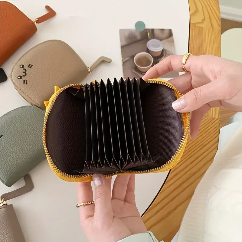 Женский кошелек в форме мультяшного кота