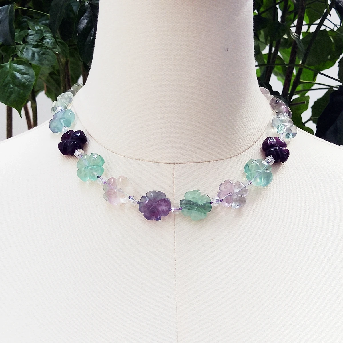 

Lii Ji Real Stone Crystal Fluorite Necklace 48cm Flowers Shape Green Purple Necklace Women Jewelrty
