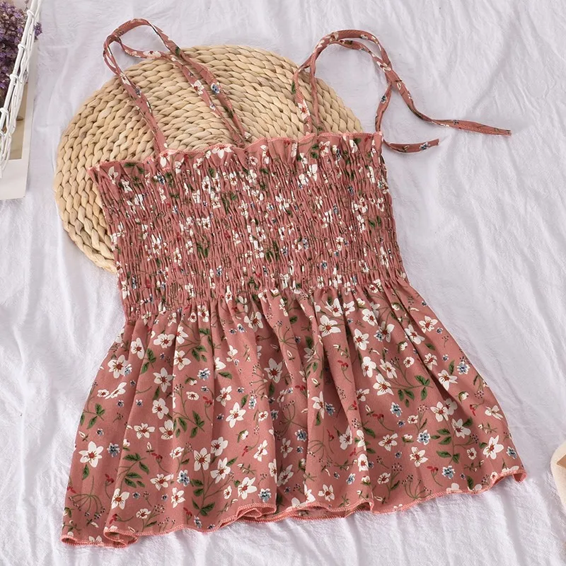 Топ женский летний без бретелек с оборками эластичным краем |