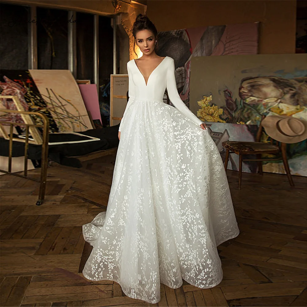

Современное кружевное свадебное платье Arietta цвета слоновой кости, с глубоким V-образным вырезом и длинными рукавами, из крепа, а-силуэт, свадебные платья, пляжные платья для невесты с открытой спиной