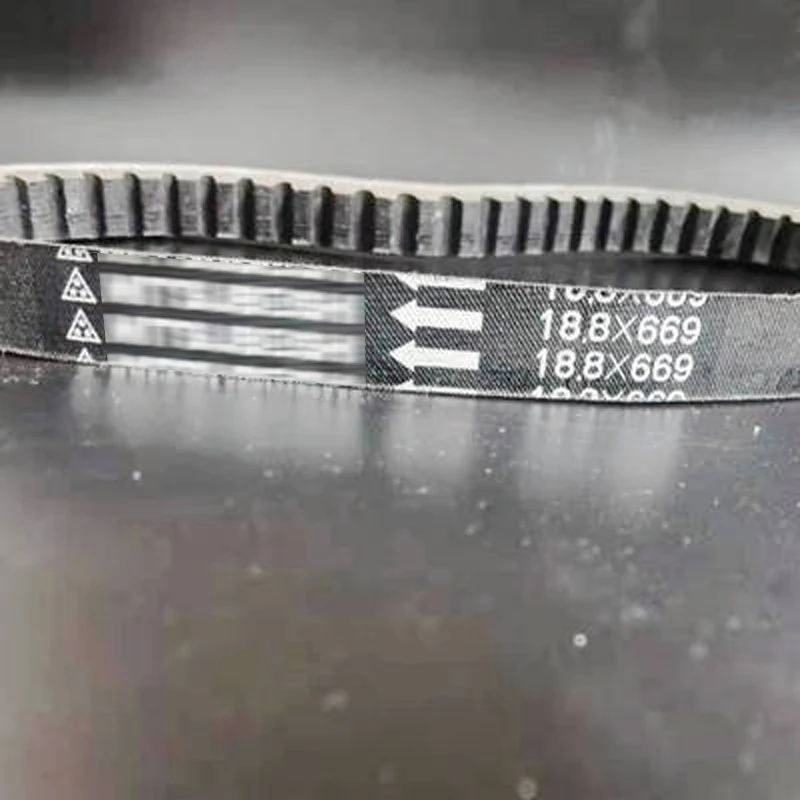 

Motorcycle CVT Drive Belt DIO DIO50 ZX AF17 AF18 AF27 AF28 two-stroke Clutch Drive Triangle Belt 18.8x669 16.6x648