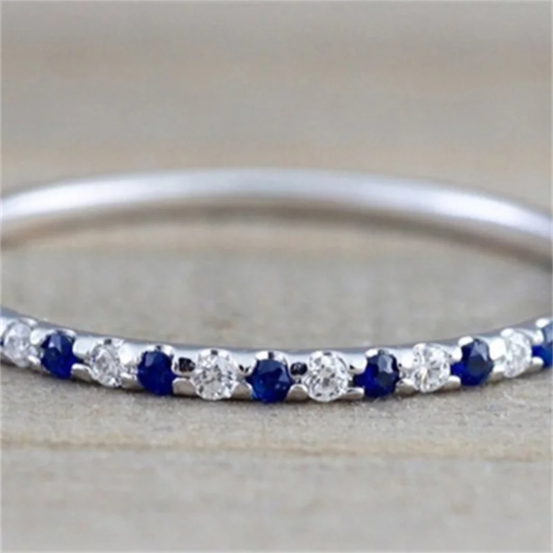 

Charm Attractive Silver Colors Simple Geometry Rings for Women Trendy Metal Inlaid Blue Red Stone Wedding Engagement Jewelry