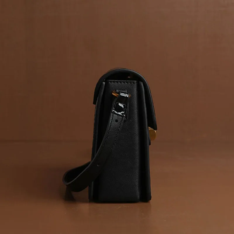 Новая женская кожаная сумка с крокодиловым узором модная и универсальная