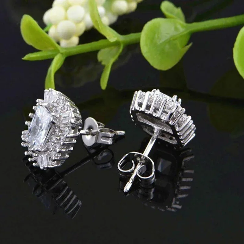 Новый новый дизайн серьги-гвоздики геометрической формы кристаллы с кубическим