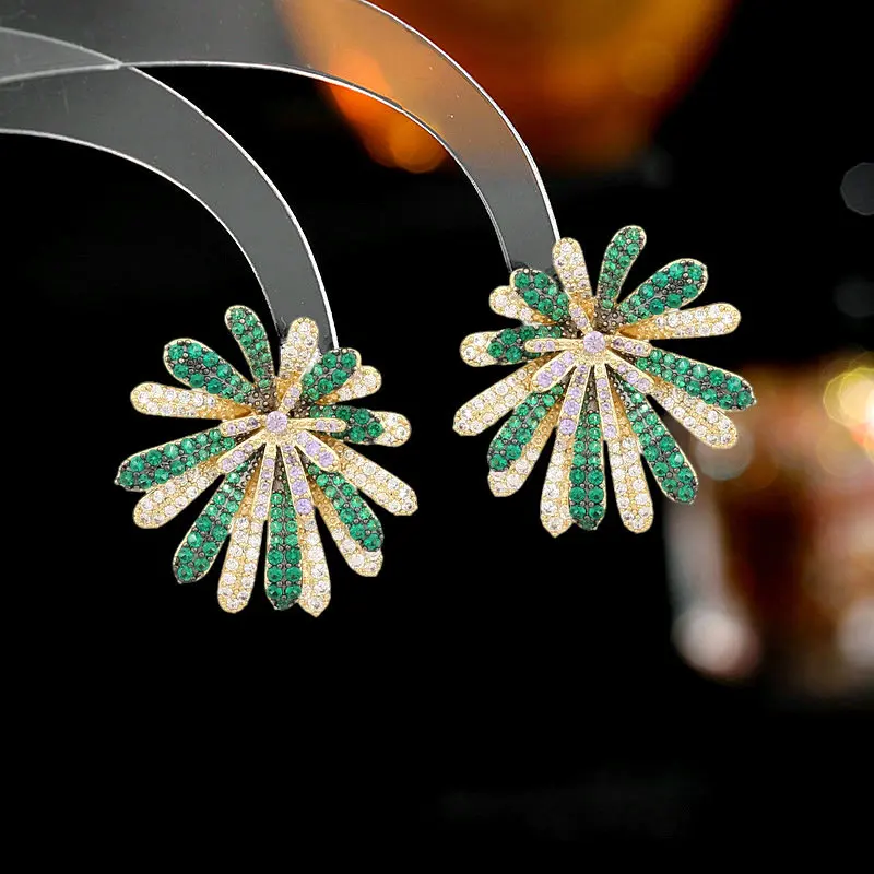 

Серьги женские яркие из серебра 925 пробы с фианитами