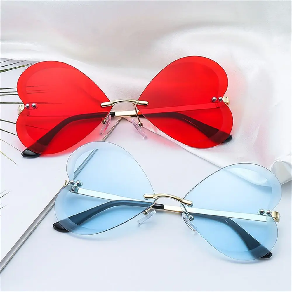 

Summer Brand Designer UV400 Eyewear Rimless Heart Sunglasses Sun Glasses Love Heart Heart Shaped Sunglasses